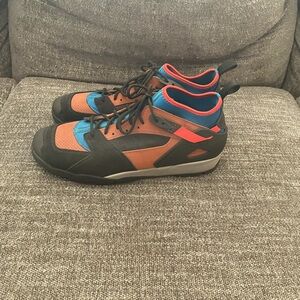 Rare Nike trail hiking boots sneaker hybrids!